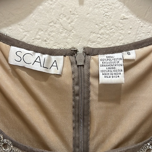 Scala Sequence Deep V Mesh Vintage Prom Dress - Picture 3 of 7